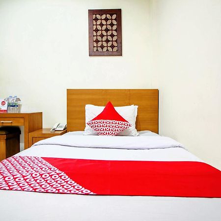 Hotel Super Oyo 250 De'Gadri Ndalem Jarakan Zewnętrze zdjęcie