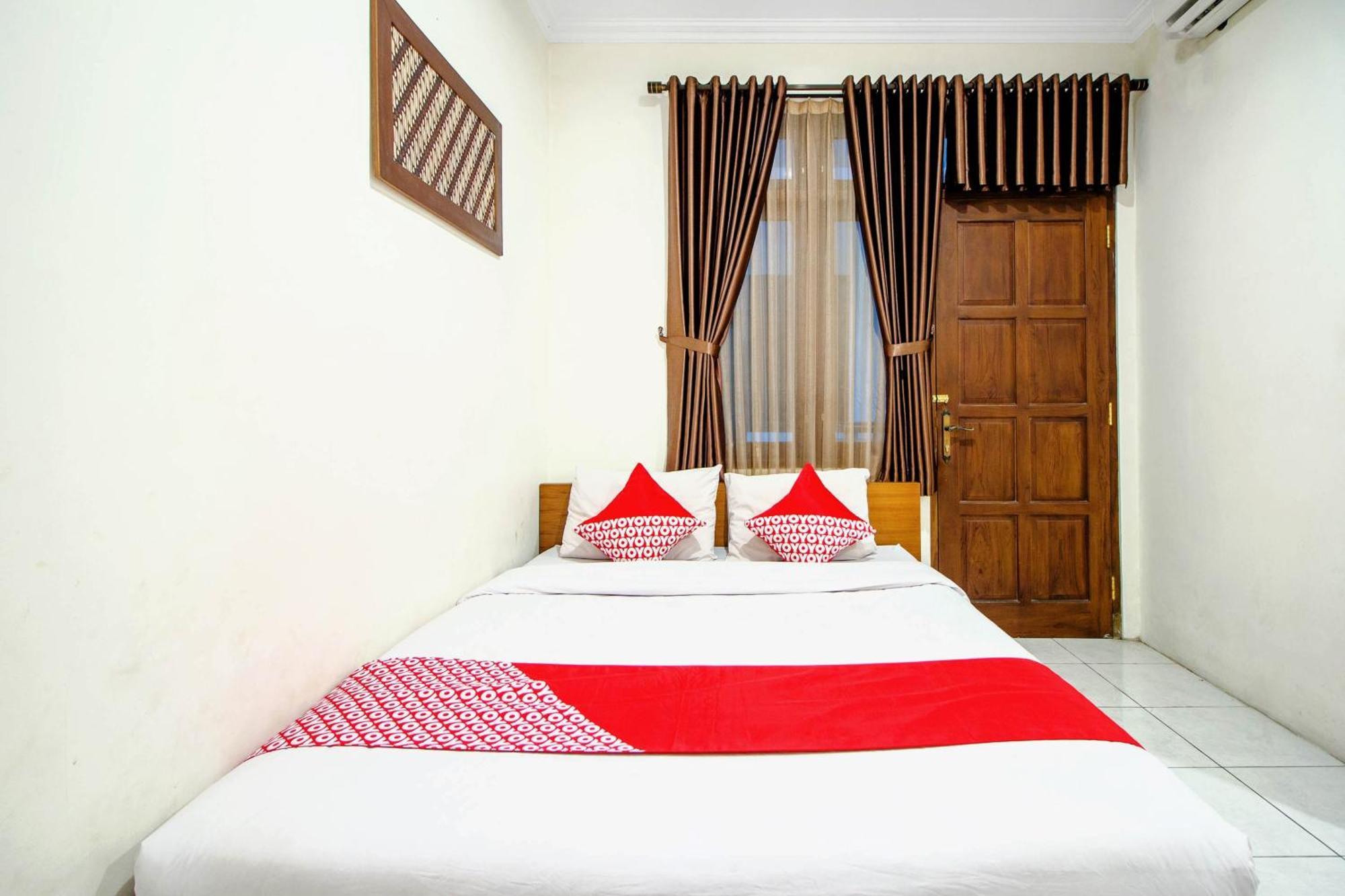Hotel Super Oyo 250 De'Gadri Ndalem Jarakan Zewnętrze zdjęcie